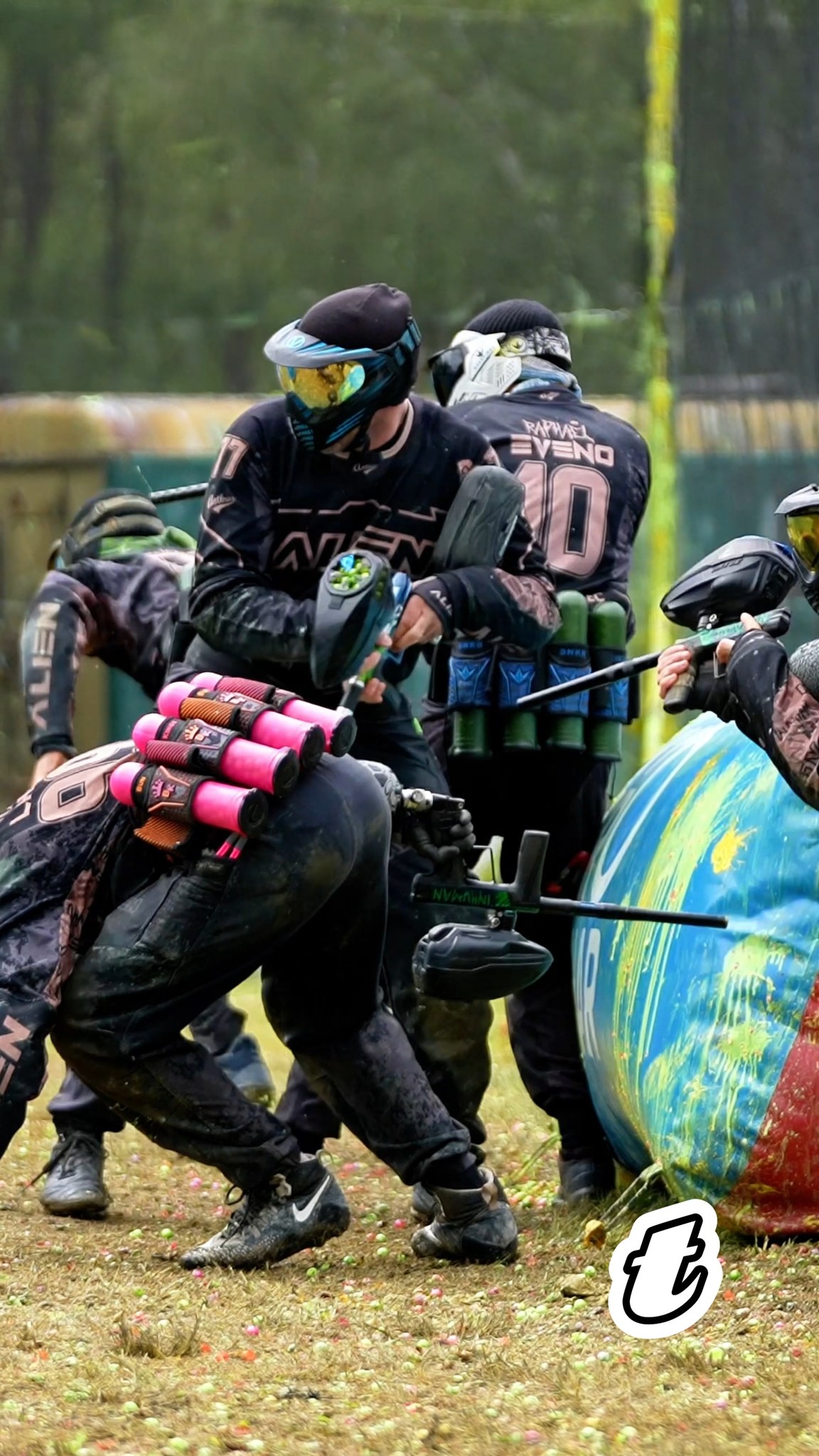 Every shot with Tomahawk gives us goosebumps. 🔥

#TomahawkPaintballs #Paintball #PaintballLife #CompetitivePaintball #Goosebumps